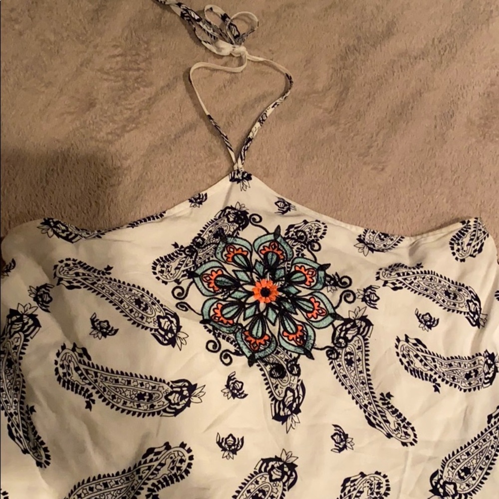 Patterned Romper - Picture 3 of 4